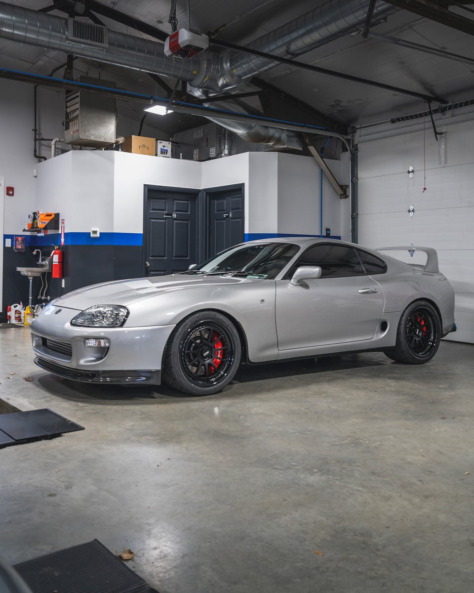 CCWForgedWheel's tweet photo. Any better way to roll into #TurboTuesday? 🐌

Fresh set of some three-piece modular forged CCW D110's!

To get your set, visit us at: 
>> https://t.co/HQboR5bLUE

#CCW | #CCWheels | #Forged | #CustomWheels https://t.co/ZegycB4hif