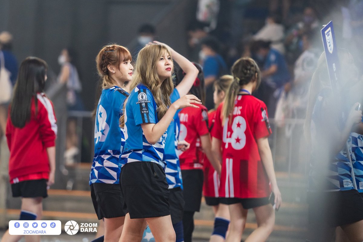 PopperIntlFans's tweet photo. Thank you photos from Zoomdara!
#PopperBNK48 #BNK48 #กีฬาสีอนุบาลหนูน้อย48 #BlueHummingBird #ป๊อปเป้อ
https://t.co/d5E6wrNWO1 https://t.co/glcP8GQVzU