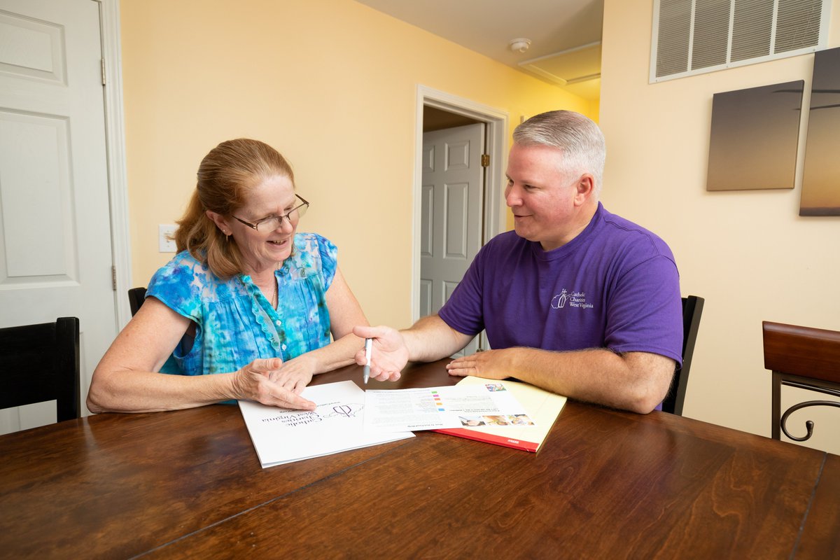 Through grants from @WV_DHHR, <a href="/CCharitiesUSA/">Catholic Charities USA</a> and <a href="/WalmartOrg/">Walmart.org</a>, this year our SNAP (Supplemental Nutrition Assistance Program) Outreach Program was able to assist 680 families in completing SNAP applications.

We are grateful for this support in fighting hunger in West Virginia!