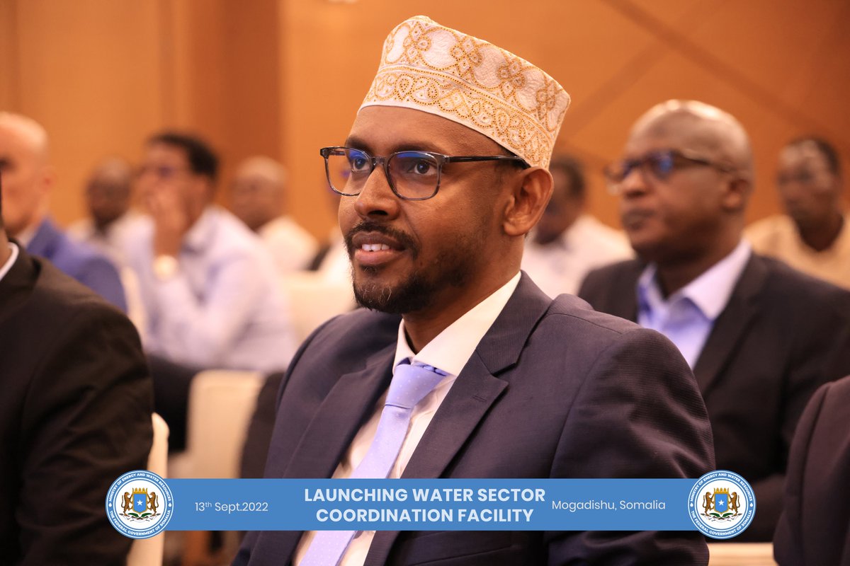 MoEWRSo's tweet photo. The Minister of Energy &amp; Water Resources, H.E. Jama Taqal, officially opened the meeting &amp; affirmed that the government is committed to ensuring strengthening the coordination, collaboration, and partnership with all partners to achieve sustainable water resources management 1/2 https://t.co/gJtbuzyfwn