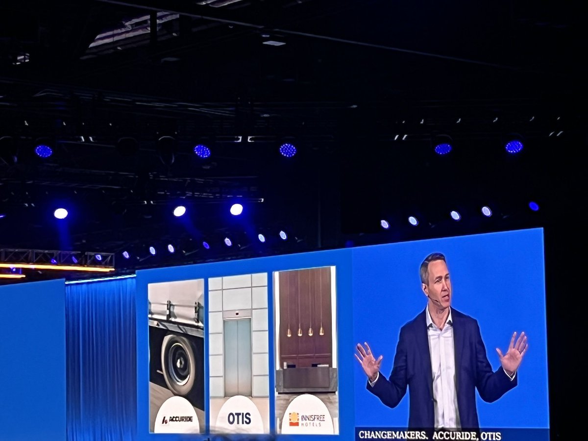 #workdayrising Pete S. announces Industry Accelerators and introduces Changemakers