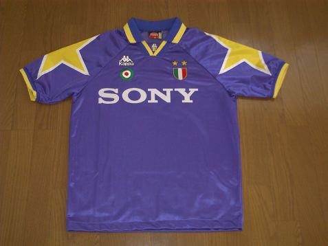 90s Football tweet media