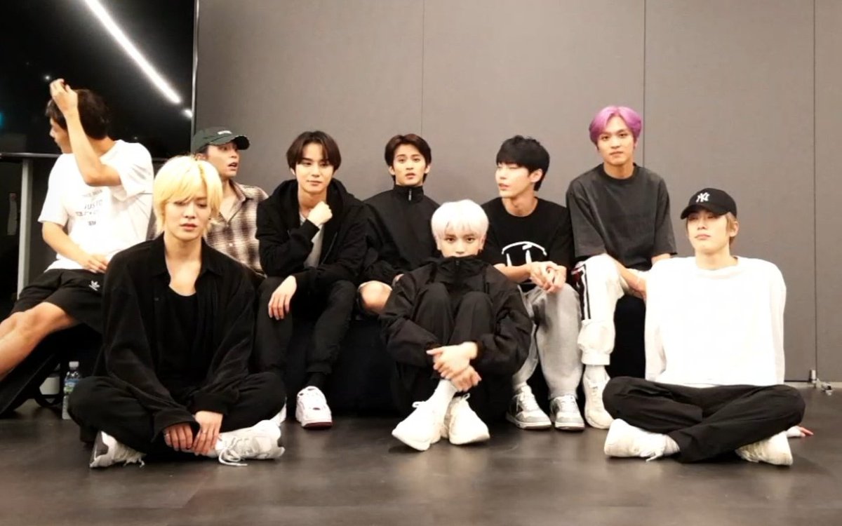 nctzenbase's tweet photo. 🫶 seketika lupa ngebiasin siapa...

 https://t.co/wymD5BW8qE