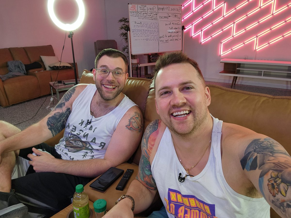 ShaunBolen's tweet photo. We've just hit enough support for 200 hours straight.

Next stop: I don't fuckin know lol https://t.co/ror4fxPDDN