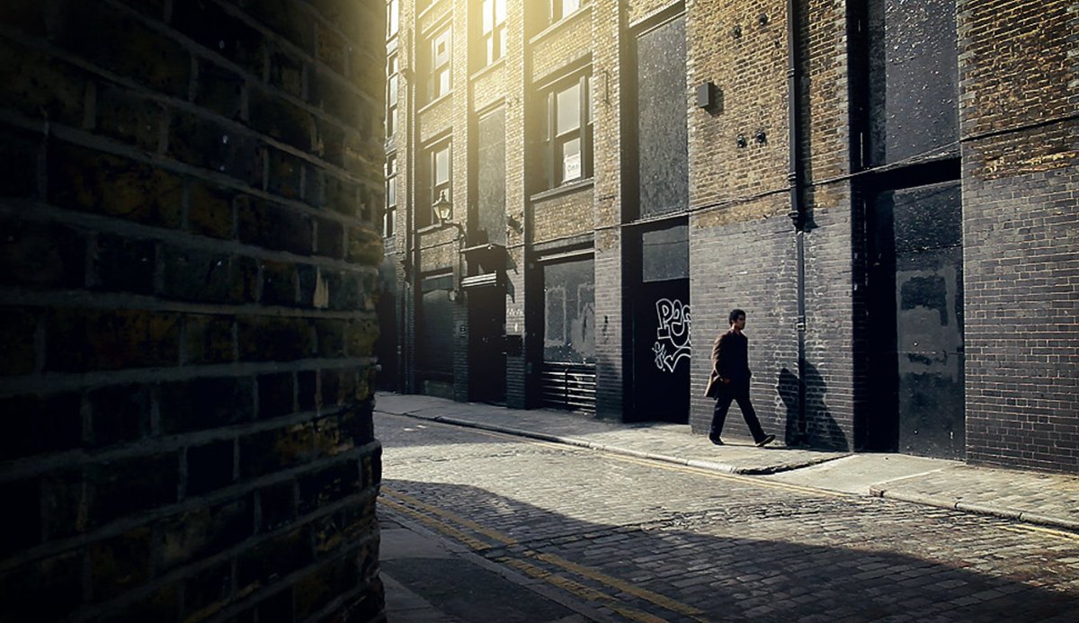 VWFNDR_'s tweet photo. Oh boy!
11 years ago I was shooting in London roofs with a Canon 5D & a #Glidecam with no assistance, no makeup, no money - Dressed in colour and looking nerdy AF.
https://t.co/QC0zjWNUGk
Thank you brother @AlexAbian for reminding me one of the 1st few awesome times together https://t.co/vsUP4bqszM