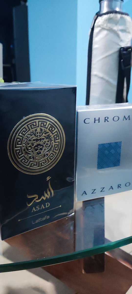 audaipursr's tweet photo. Thank you @kalravkapadia bhai. Excellent packaging and before time delivery as usual. 
#perfumeaddicts https://t.co/1Z6RlSvitZ