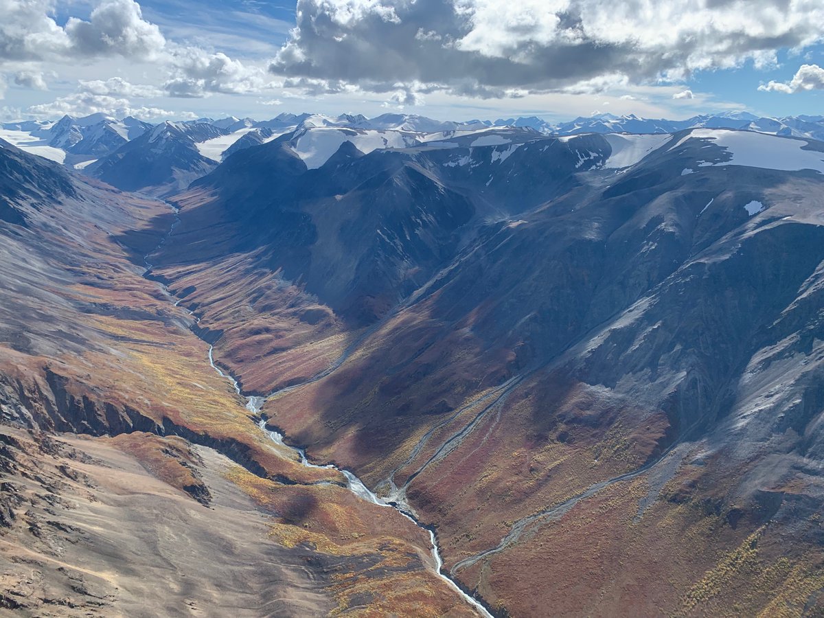 iceberg_abby's tweet photo. Finally got my chance to do fieldwork in the Yukon! If you squint you can even see some icebergs 🧊 https://t.co/qoNGZiXVHg