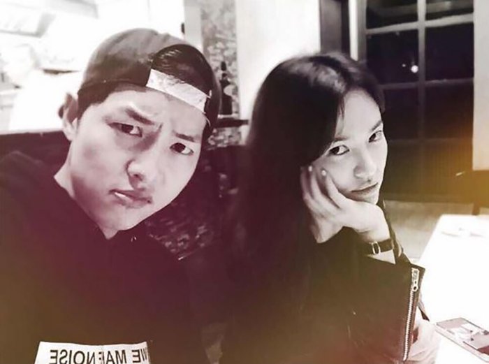 Jekipsh's tweet photo. SJK born in September, SHK born in November & PEB also born in September KMJ born in November sama2 terpaut 4 tahun ๐ just saying ๐โโ๏ธ๐โโ๏ธ#Songsongcouple #Binjae https://t.co/KfmkwWmaRb