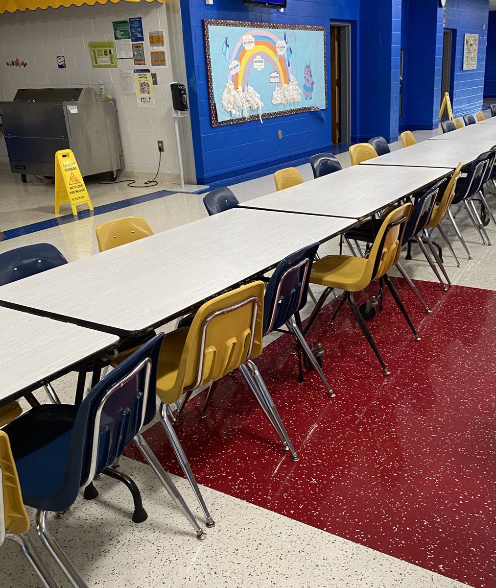 Our custodians take pride in our school looking amazing!  They even alternate our chairs to be school colors for Grandparents day.  #OurD5story #D5heartwork ⁦<a href="/HarbisonWestEl/">Harbison West Elem</a>⁩