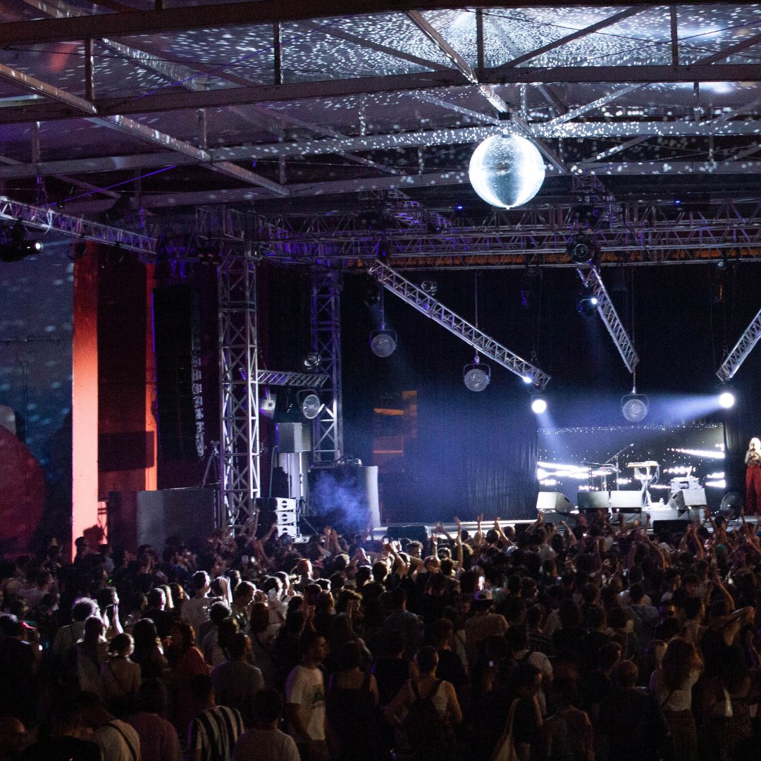 LaVillette's tweet photo. La @PEW_France est un festival professionnel et artistique dédié aux musiques électroniques. À l’occasion de son 10ème anniversaire, il investit le parc de La Villette.

🎸 Paris Electronic Week 2022
📅 du 21 au 24.09.2022
📍 Sur tout le parc
🎟️ https://t.co/K1wAUhwmWe https://t.co/mrhWVLSds3