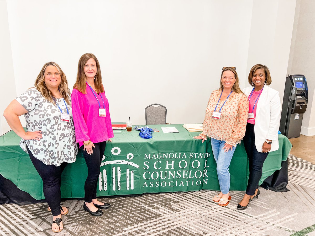#TeamDCS School Counselors &amp; Mental Health Therapist participate in the <a href="/MSSCAtweets/">magnoliastateSCA</a> 1st State Conference-Learning to Become Change Agents! Great experience on day one! #RaiseTheBar