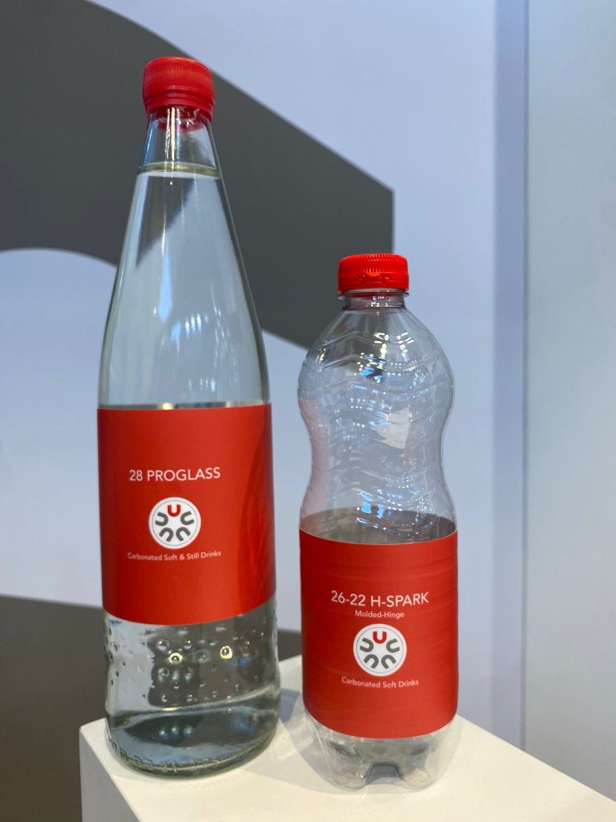 Do you know your tethered closures directive? Let's check. Can you guess why the closure on the left is not tethered ?