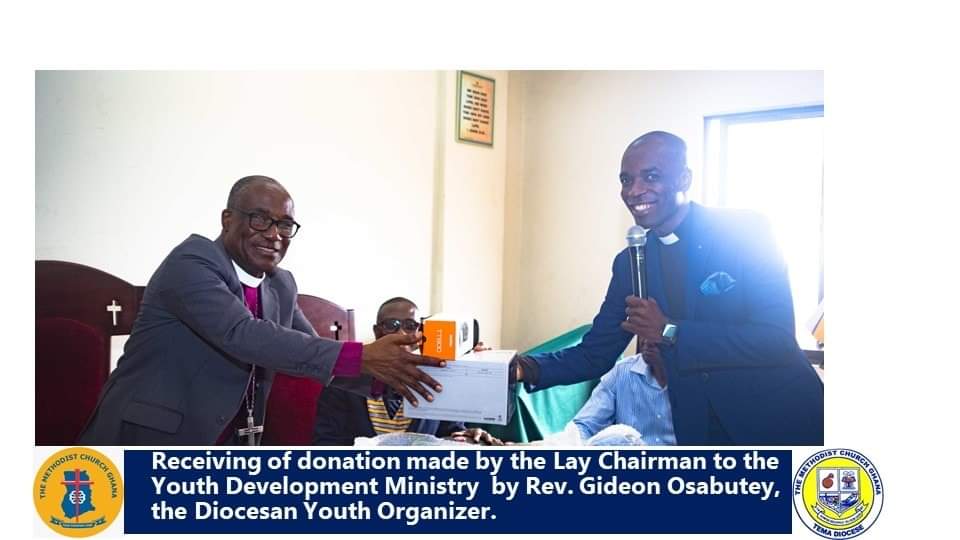 MethodistChGh's tweet photo. || PICTURE HIGHLIGHTS || 

𝗧𝗲𝗺𝗮 𝗗𝗶𝗼𝗰𝗲𝘀𝗮𝗻 𝗠𝘂𝗹𝘁𝗶𝗺𝗲𝗱𝗶𝗮 𝗠𝗶𝗻𝗶𝘀𝘁𝗿𝘆  receives Equipment 
 
#TheMethodistChurchGhana
#TemaDiocese https://t.co/rZ8jm3UYit