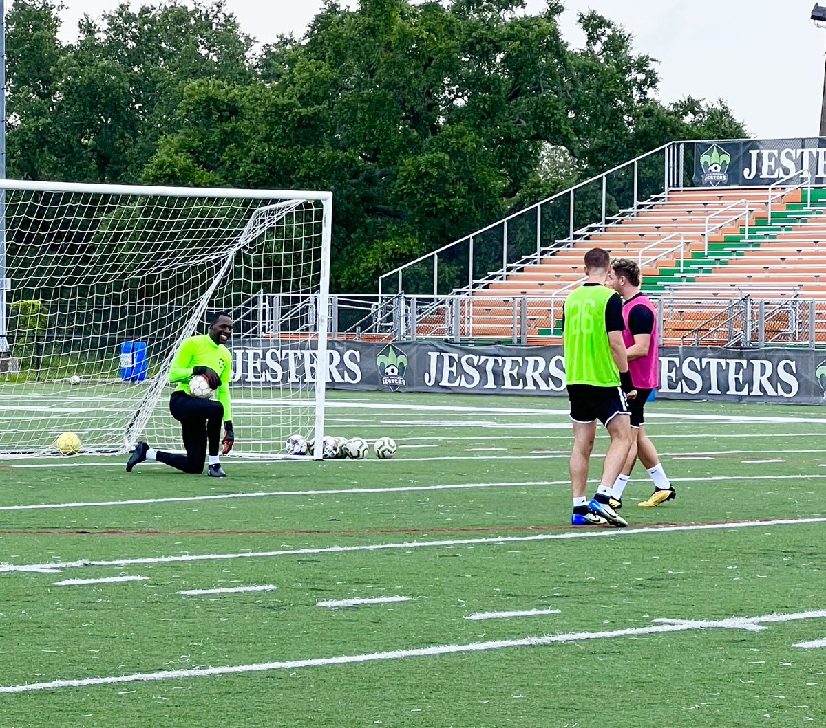 GrahamLamoy's tweet photo. Back to work. Preparing for the next one. 🧤⚽️🔥💯🥅 https://t.co/QMCkrvayeo