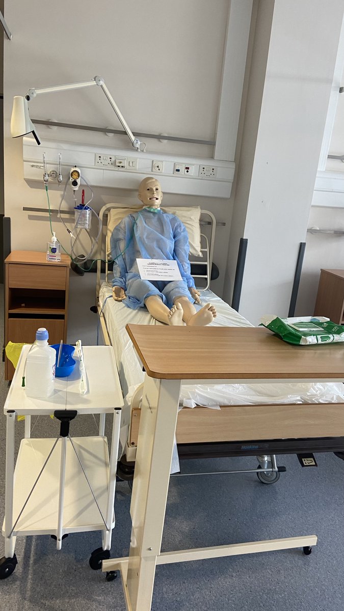 Welcome back to the Clinical Education Centre to all of our student nurses! 

Our second years got the opportunity today to cover a range of new skills in tracheostomy care &amp; Early Warning Score (EWS) of the deteriorating patient.