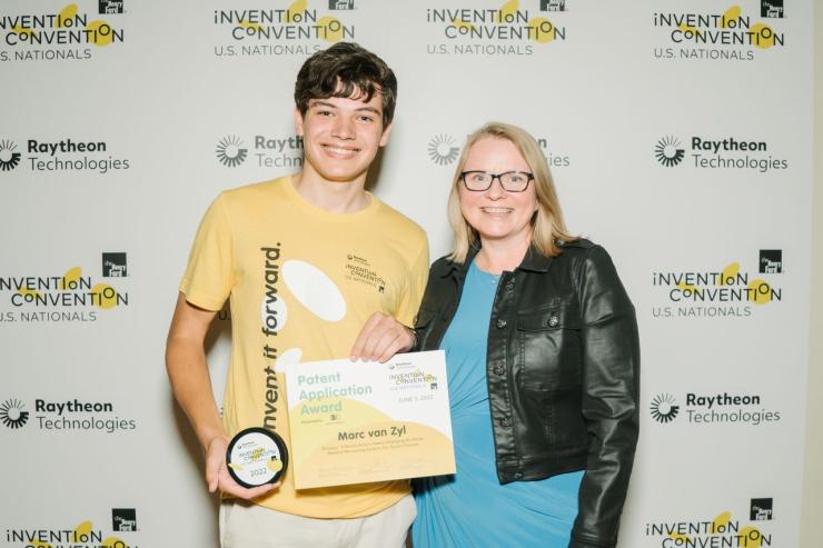 CEISMC's tweet photo. Three teams of middle &amp; high school students from Georgia, who earn top prizes @K12inventure prize, were invited to compete in the 2022 Invention Convention Globals. One team even brought home 1st place!
Read more here: https://t.co/50qglzX3fH https://t.co/8gXwBjrHGL