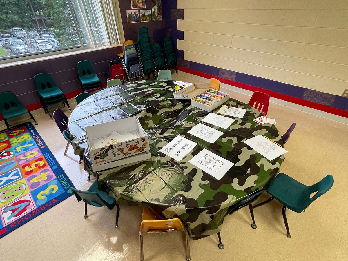 CascadeUMC's tweet photo. Our youth at Cascade are strong soldiers in God's army! They are being equipped to be fearless leaders and confident change agents in their church, school, and community! #cascadeumc https://t.co/xbeHbFAVTg