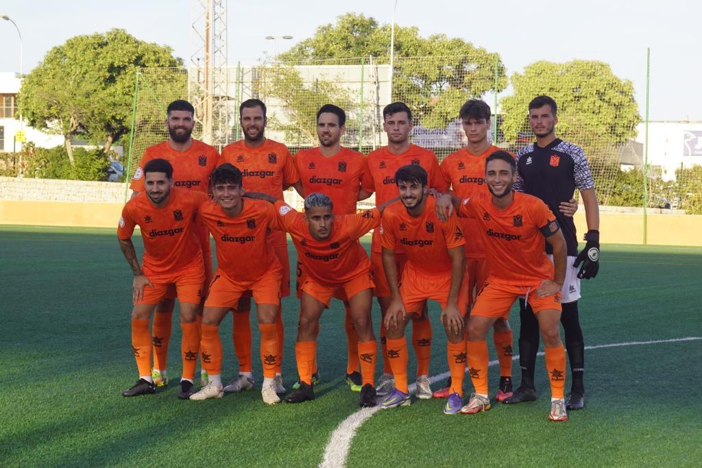 #Deporte ⚽️

➡️ <a href="/sergiosarmii/">Sergio Sarmiento</a>, jugador del <a href="/playasdcalvia/">Platges de Calvià</a> en la previa de Copa RFEF

➡️ Gonzalo Schez, míster del filial del <a href="/SantaPonsaCF/">Santa Ponsa CF</a> 

➡️ Xisco Bonnín desde Portugal para analizar al <a href="/RCD_Mallorca/">RCD Mallorca</a> 

🎧👉 go.ivoox.com/rf/92332856