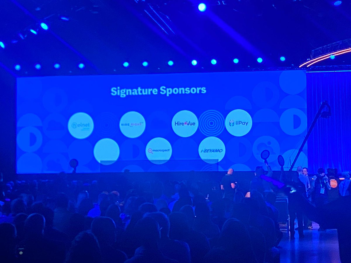 iiPay's tweet image. What a fantastic opening keynote last night at #wdayrising; great to see iiPay in bright lights as a Signature Sponsor! 
If you&apos;re attending, drop by Booth 307 &amp;amp; come &amp;amp; have a chat about global payroll &amp;amp; integration with Workday.

#workdayintegration #globalpayroll #iipay