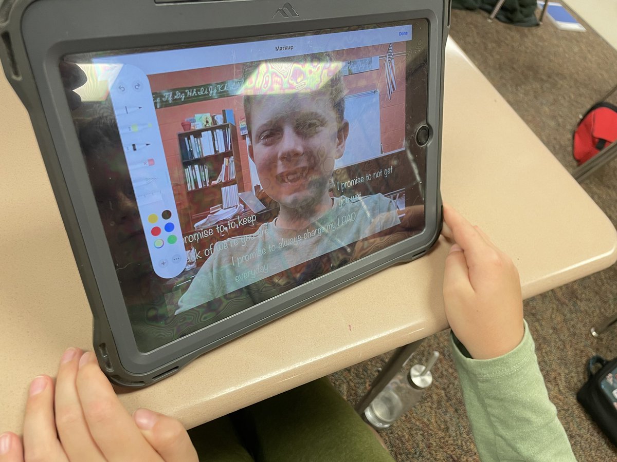 Caroline Haebig tweet media