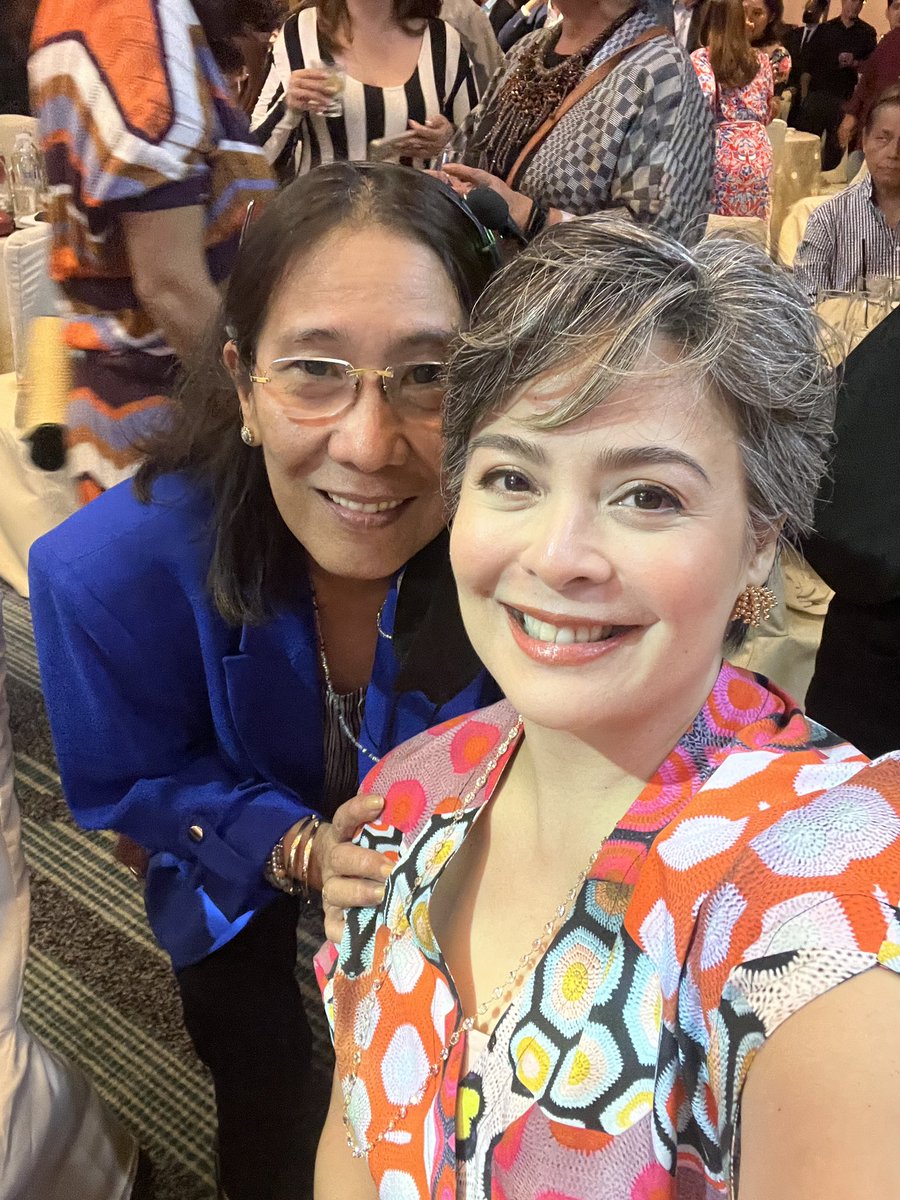 Vivian C. Recio tweet media