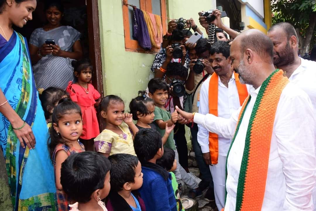 bandisanjay_bjp's tweet photo. When I get older I will be stronger, they'll call me freedom just like a wavin' flag... https://t.co/gsToYAtw8r