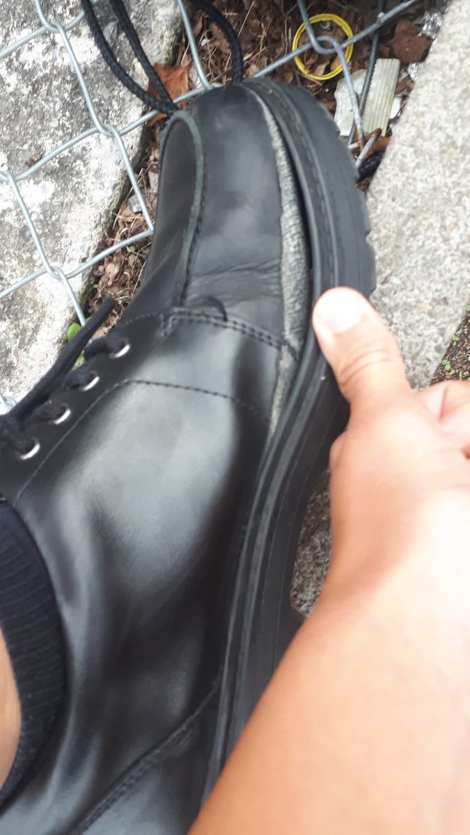 CharlieM_86's tweet photo. @clarkshelp I would love to know how a pair of £55 shoes can only last SIX DAYS!!!! The only solution I've been offered is to return these and await replacements! What is he supposed to do in the meantime? Shocking 😡 https://t.co/Dbx2w4CvjA