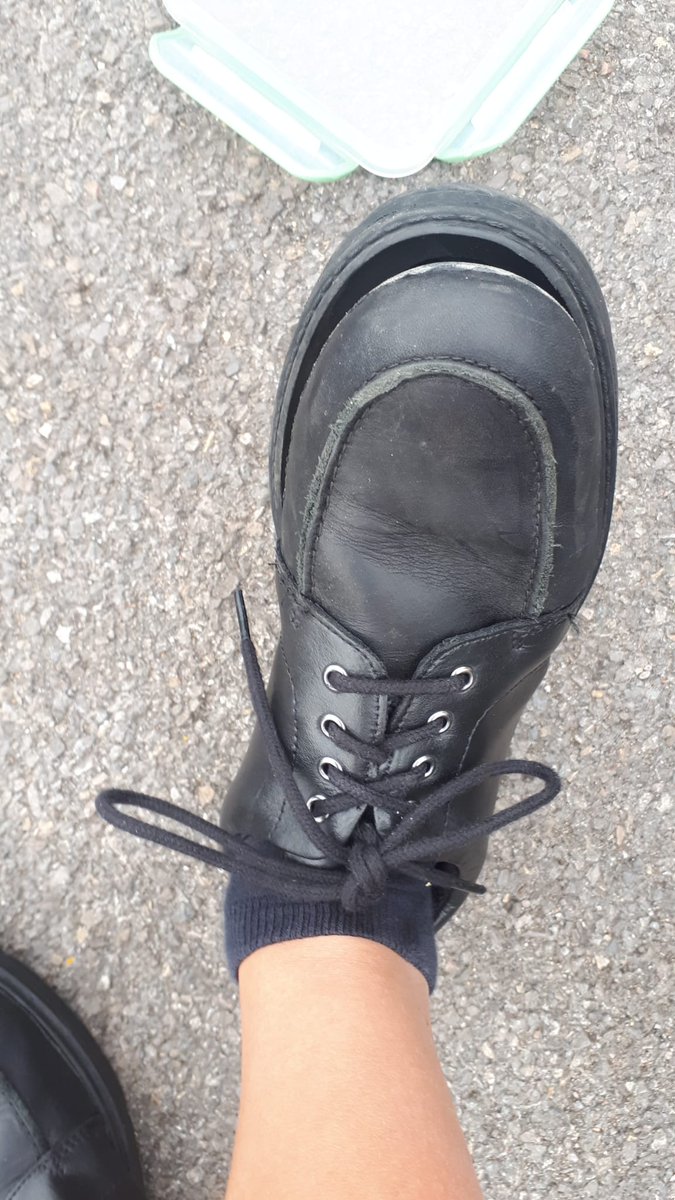 CharlieM_86's tweet photo. @clarkshelp I would love to know how a pair of £55 shoes can only last SIX DAYS!!!! The only solution I've been offered is to return these and await replacements! What is he supposed to do in the meantime? Shocking 😡 https://t.co/Dbx2w4CvjA