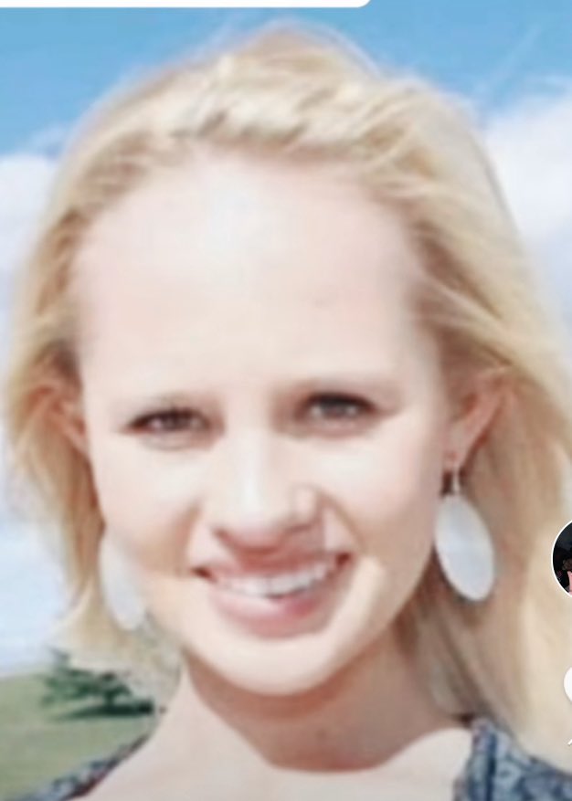 joon944's tweet photo. @TomiLahren @FoxFriendsFirst Tomi before pastic.#5bagger https://t.co/jhW9N3LFKf