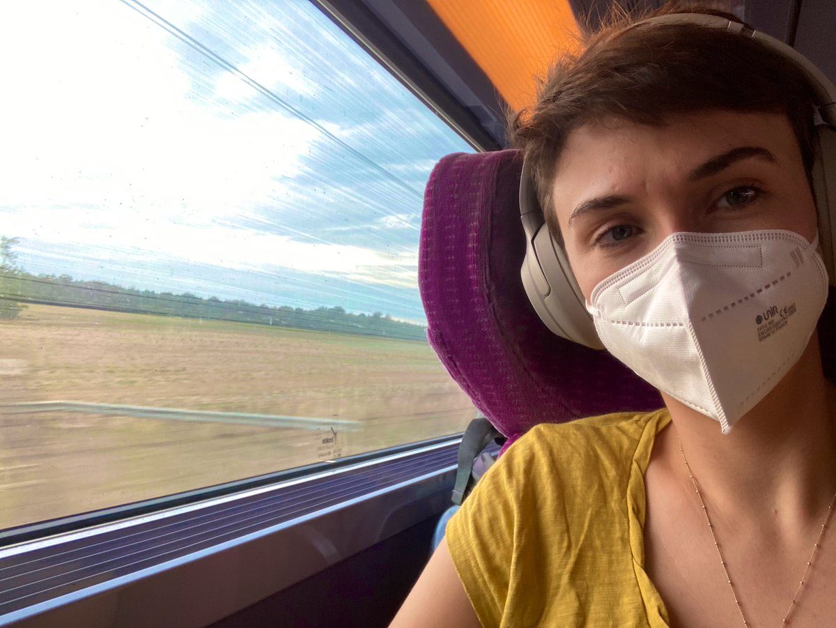On the train home from #ESMO22. Tired but super excited. What an incredible few days 🤩 one of the best meetings I attended so far I would say… @myESMO @TraintoESMO