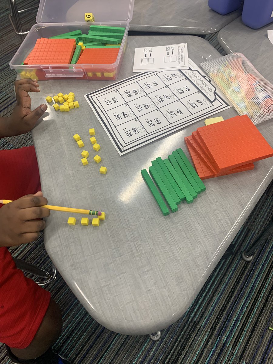 Lauren Bowie tweet media