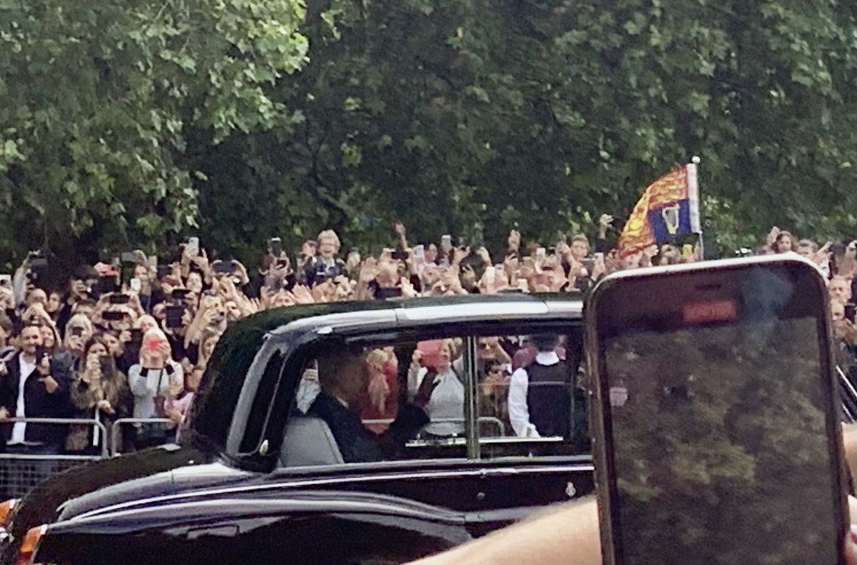 Many thanks to Elisa Laurenti for hosting my <a href="/SCICambridge/">Cambridge Stem Cell Institute</a> visit after #ISEH2022 <a href="/ISEHSociety/">ISEH</a>! So grateful for chance to visit Cambridge for first time in 16 years, where we also met <a href="/BeermanHSCaging/">Isabel Beerman</a>. I really enjoyed scientific interactions with Elisa, and your great colleagues.