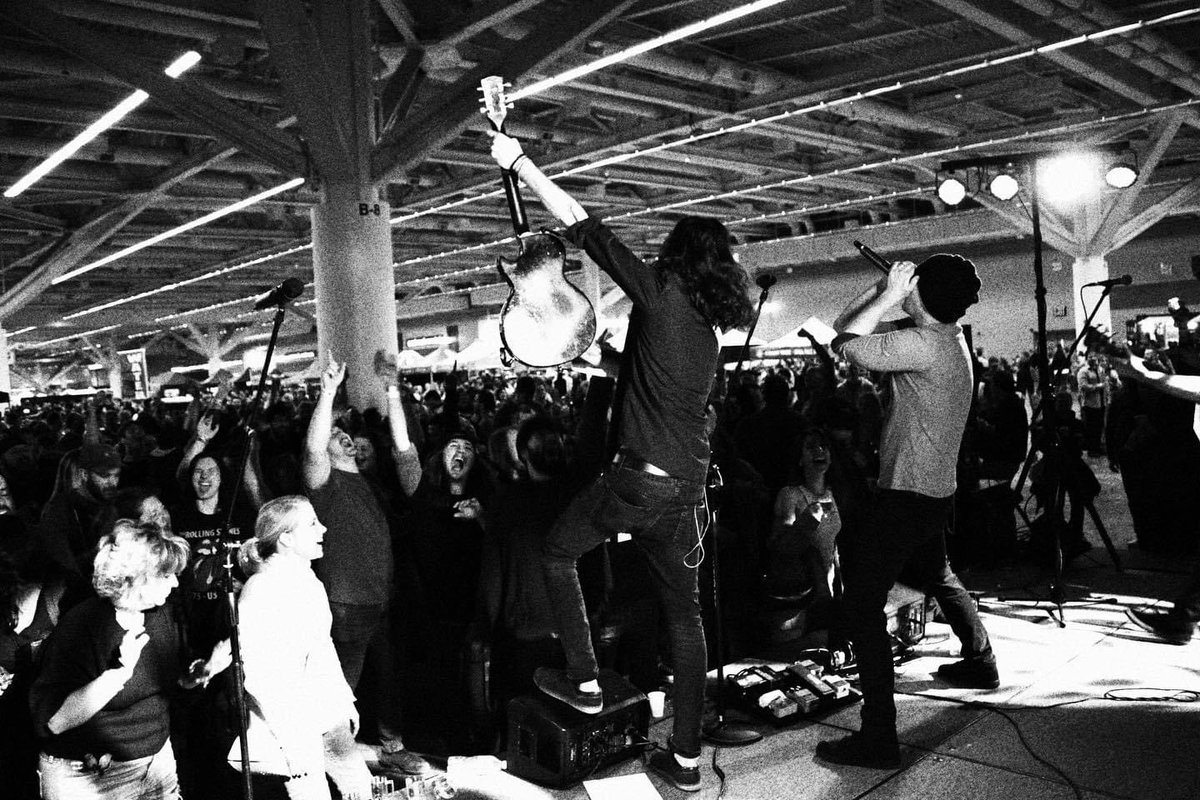 OhioNinjas's tweet photo. 🚨Shows This Week!
Friday @winkinglizard Bedford Hts 7pm
Saturday @jerzeesbelden 9:30pm
#cleveland #clevelandband #livemusic #winkinglizard #jerzeesbelden #cle https://t.co/nUoW9xTQIw