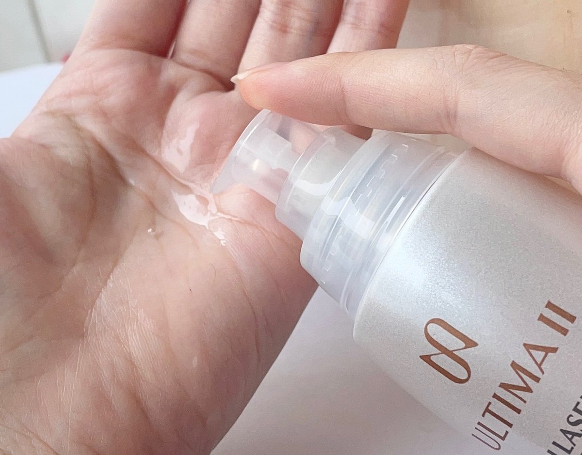 ttarntalzonel's tweet photo. วันไหนผิวโทรมๆหยิบตัวนี้มาใช้ตลอด CollaSence Advanced Activator ของ #ULTIMAII มีส่วนผสมของคอลลาเจนเข้มข้นเลยช่วยบำรุงและกระตุ้นการสร้างเซลล์ผิวด้วย เนื้อเอสเซนส์เบาสบายผิวมากใช้เป็นมาส์กหน้าก็ได้หรือใช้กดไปที่ผิวหน้าเบาๆก็เริ่ดชอบมาก #ULTIMAIIThailand #UnleashSkinPotential https://t.co/Gi83DM02Uk