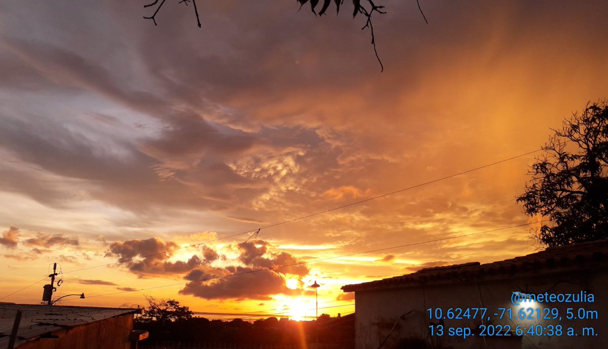 MeteoZulia's tweet photo. bonito y misterioso Amanecer en #Maracaibo este #Martes #13Sep2022
#Felizdia
#Sol #Nubes #Tormentas
#Sun #Sunrise #SunriseLovers #Clouds #CloudsLovers #Storm #StormHours #StormLovers #Picoftheday #ThePhotoHour https://t.co/68Sgn8P7hO