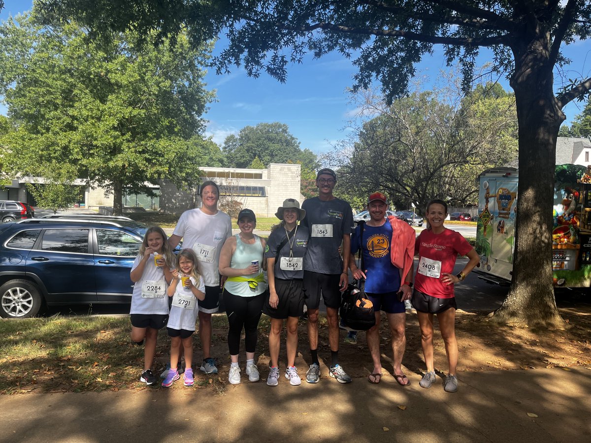 SingleStoneTech's tweet image. We put together a team for @ckgfoundation&apos;s 9th Annual #SpeakUp5k🏃💚to support eliminating the stigma surrounding mental health. Our team joined in person at Byrd Park and the virtual run/walk for folks outside RVA. Great work to everyone who participated!  #bettertogether