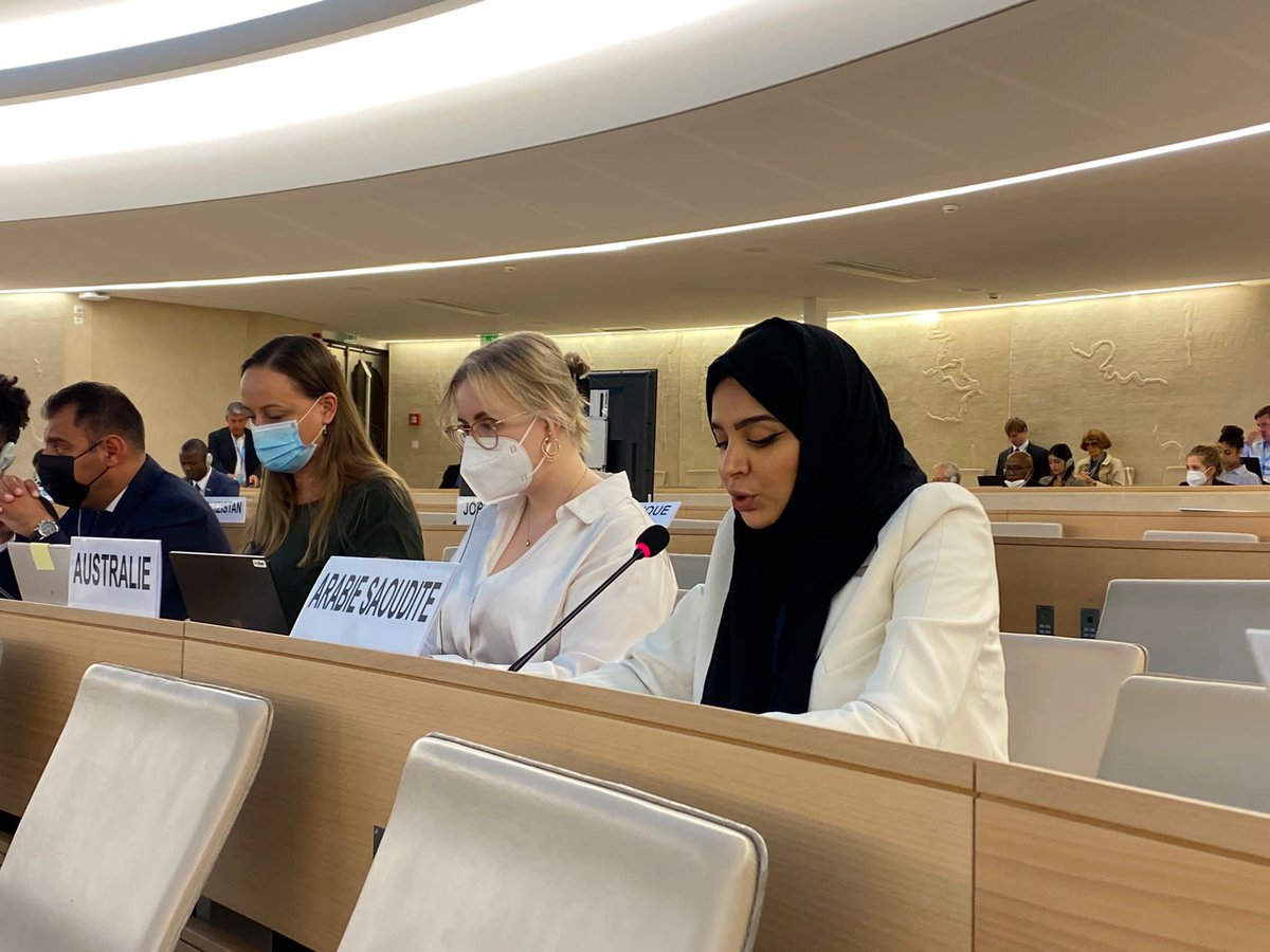 KSAPermanentGVA's tweet photo. شاركت البعثة في الحوار التفاعلي بمجلس حقوق الانسان #HRC51 بشأن جمهورية نيكاراغوا، وألقت الاستاذة/ آسيا باعكضه رئيس قسم حقوق الإنسان بالبعثة كلمة #المملكة ، والتي جاء فيها حث المملكة للحوار المفتوح والشامل من خلال التعاون مع الدولة المعنيّة للإسهام في تطوير مُمارسات حقوق الانسان. https://t.co/dnqEos5d7a