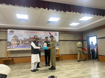 proshillong's tweet photo. Raksha Rajya Mantri Shri @AjaybhattBJP4UK felicitated  the conscientious NCC cadets who showed courage on various occasions at SS Jain Subodh PG College.
@HQ_DG_NCC @nccner @SpokespersonMoD https://t.co/n45ARCHF17