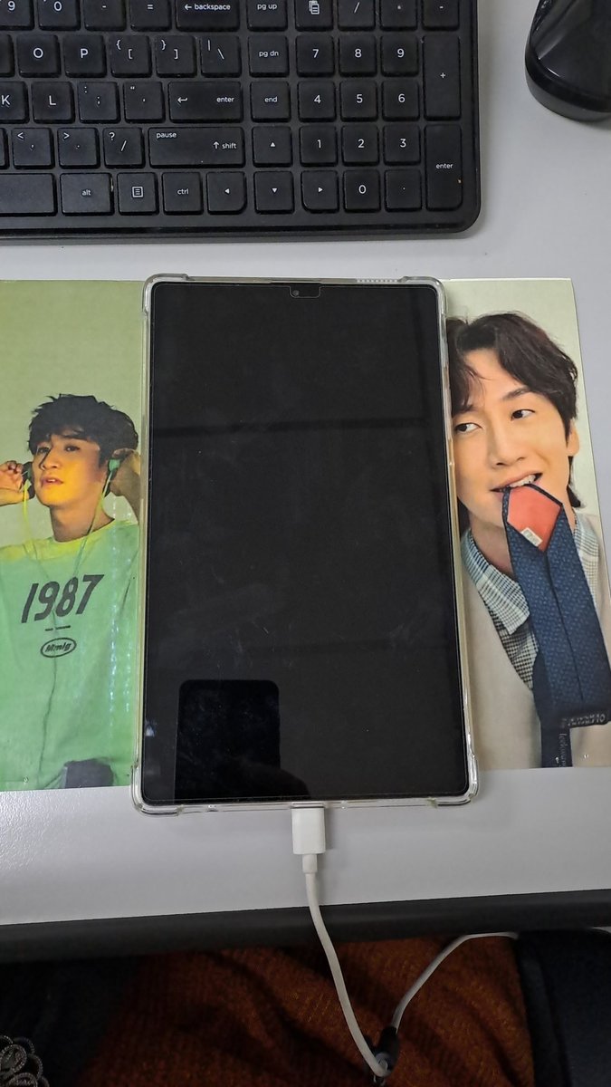 FarahinAriffin's tweet image. Samsung Galaxy Tab A7 Lite untuk dilepaskan.
Condition 9/10. Baru pakai seminggu. Owner tak pakai. 

Storage - ROM 32GB/RAM 3GB
Color - Gray
Harga beli - RM699
Harga jual - RM500

PM for more details.

#SecondHandPhone
#KualaLumpur
#SeriousBuyer