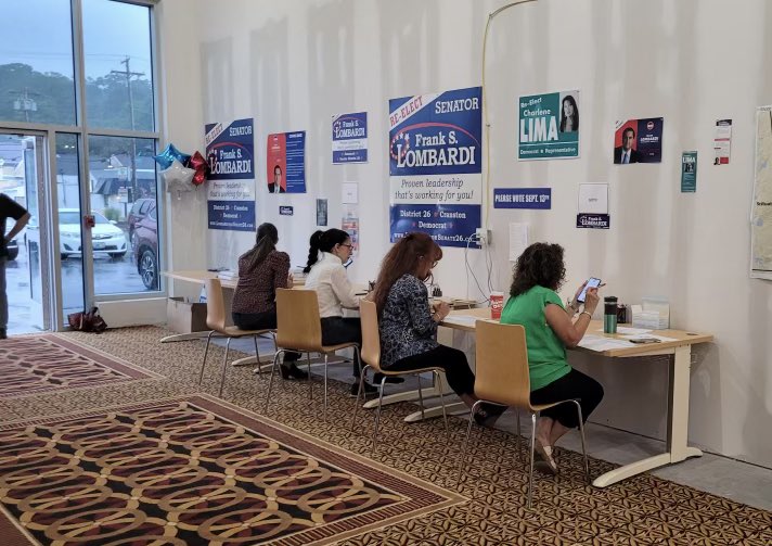 The phone banks at the headquarters have been buzzing all morning! Stop by to show your support!