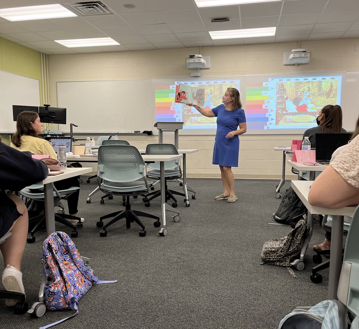 xarlaru's tweet photo. I had so much fun observing &amp; learning from the masterful teacher @KCapLiteracy today that I want to take this (&amp; every) class offered by @EDDeptEtown! Thank you for filling my brain with so many new ideas! 🤗🧠🤓 https://t.co/NBsROD40TK