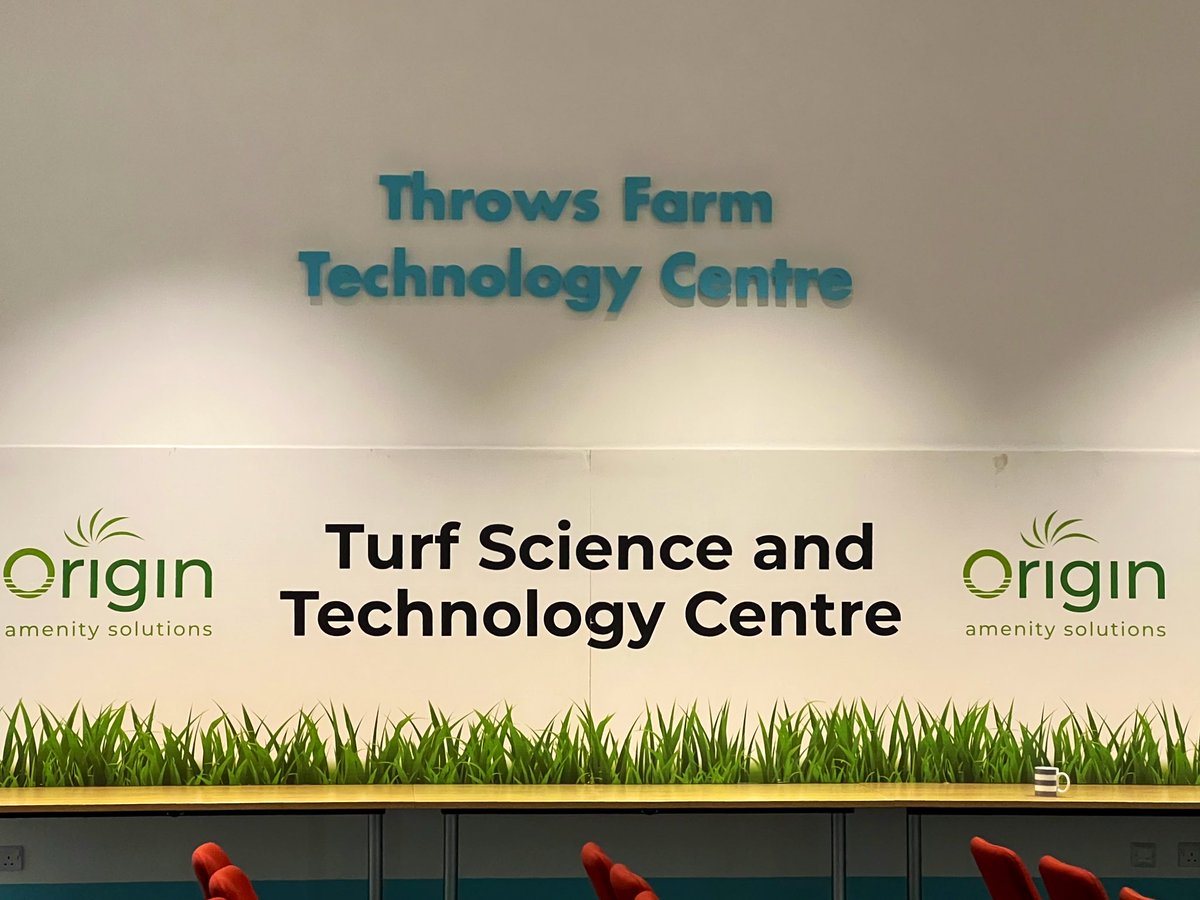 Chris Mullett tweet media