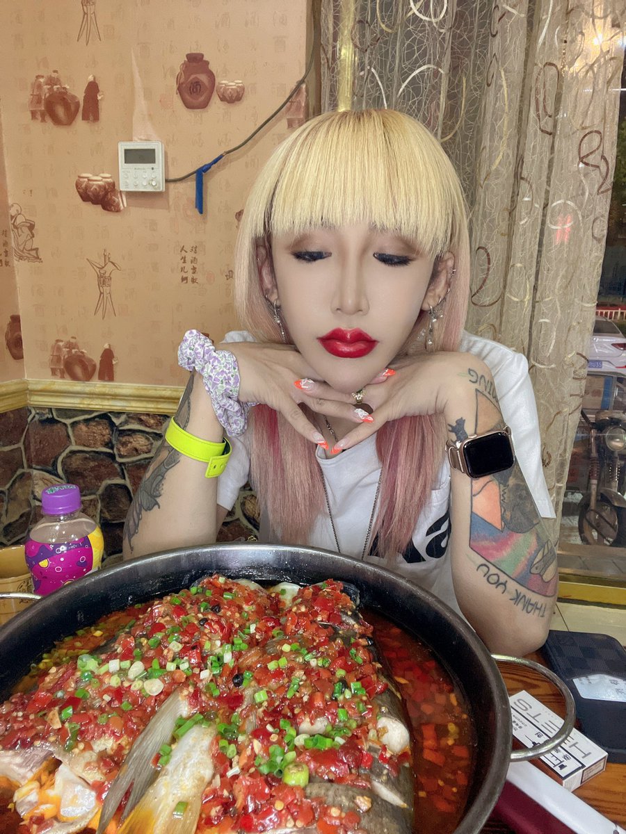 The Ladyboy Forums On Twitter RT MengbiHsu Wow What A Huge Fish the-ladyboy-forums-on-twitter-rt-mengbihsu-wow-what-a-huge-fish