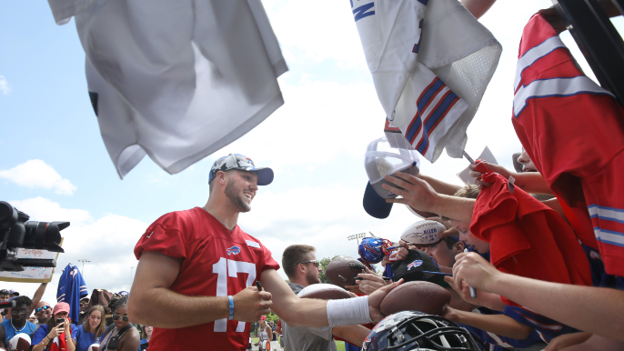 KNBR's tweet photo. Josh Allen tells story of how Buster Posey inspired him to always sign autographs

https://t.co/eSXvOPtZrQ https://t.co/c76i9XIKXq