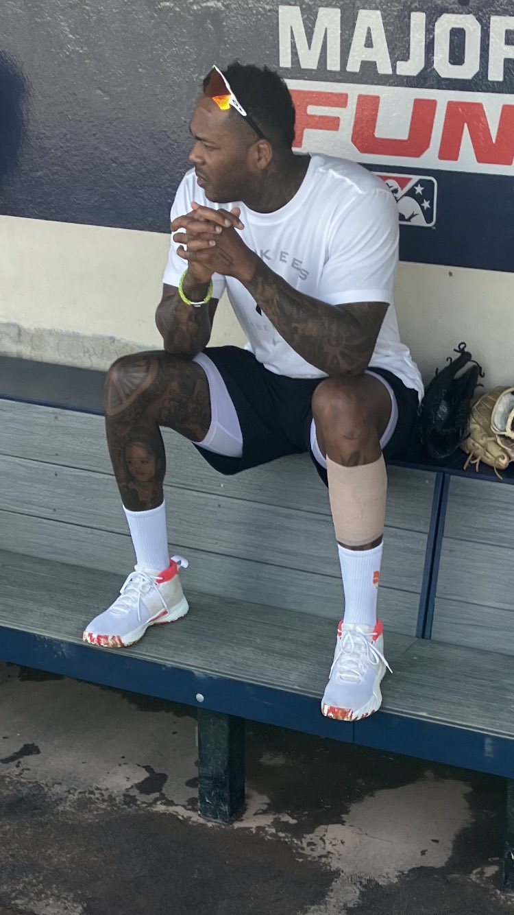Randy Miller on X: "Yankees reliever Aroldis Chapman is rehabbing in Somerset today. He's close to returning from having a leg infection due to a new tattoo. https://t.co/L6LUbgHTgL" / X