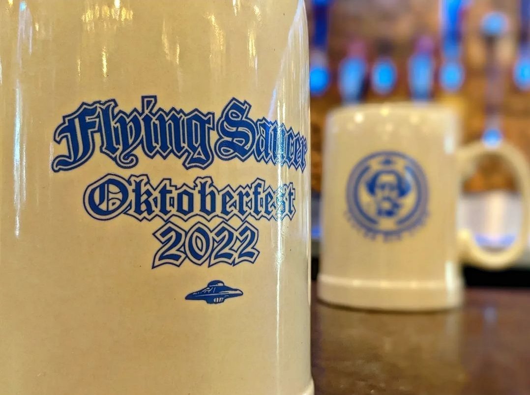 Flying Saucer Sugar Land (SaucerSugarLand) / Twitter