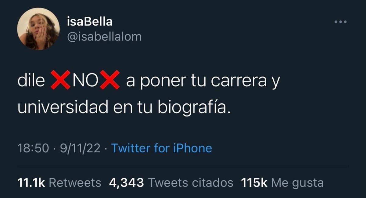 BluueMonk's tweet photo. ¿Tanto que me costó graduarme y pagar la carrera para no presumirla? Pfff  parfavar https://t.co/v6eZree4sL