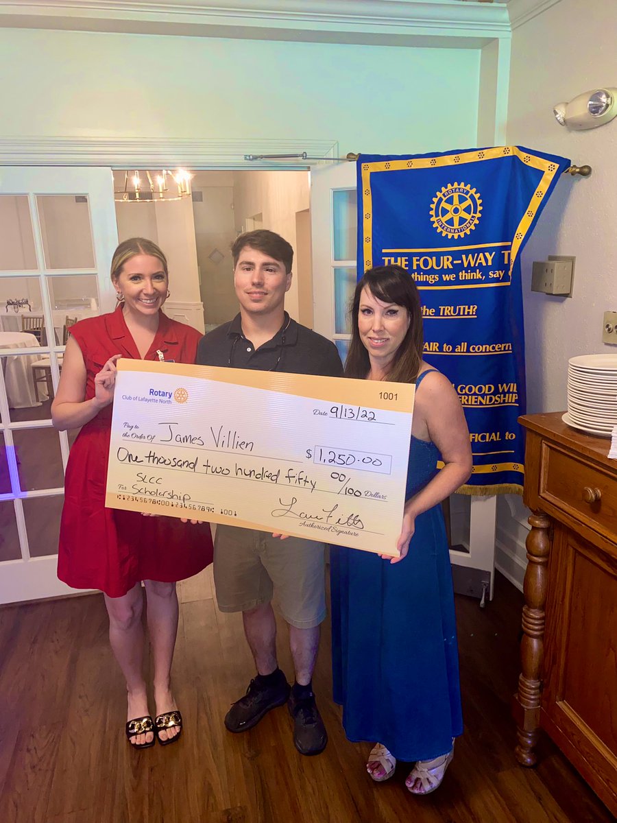 mwampler6's tweet photo. Great afternoon hanging w/ our friends at Rotary Club of Lafayette North! The club got to meet their scholarship recipient &amp; see him in action at the aviation site ✈️ https://t.co/eHnG4mA2Go
