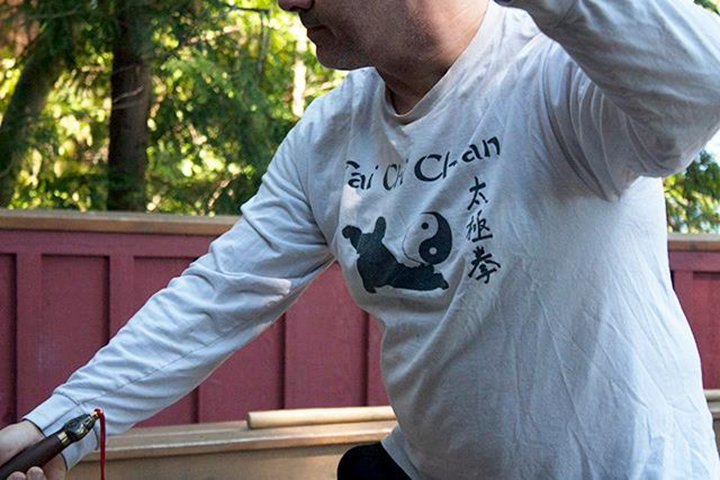 SlantedFlying's tweet photo. When practicing your Tai Chi, do you like to wear long or short sleeved shirts? I prefer long sleeved shirts myself!
#taichi #taichichuan #taiji #taijiquan
https://t.co/FgmpjDhaf8 https://t.co/hmOvyNolh3
