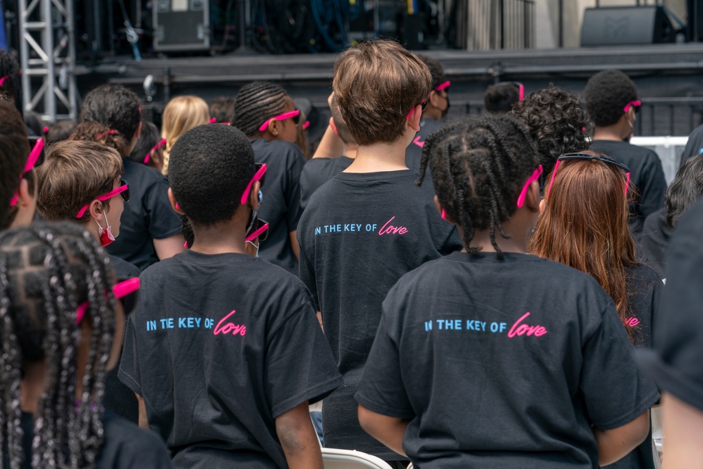 ypcofnyc's tweet photo. Welcome to our 35th Season! For 35 years Young People’s Chorus of New York City, led by Founder and Artistic Director Francisco J. Núñez has been committed to providing children with a unique program of music education and choral performance. #ypcofnyc #35thseason #inthekeyoflove https://t.co/gZY1dtEboA